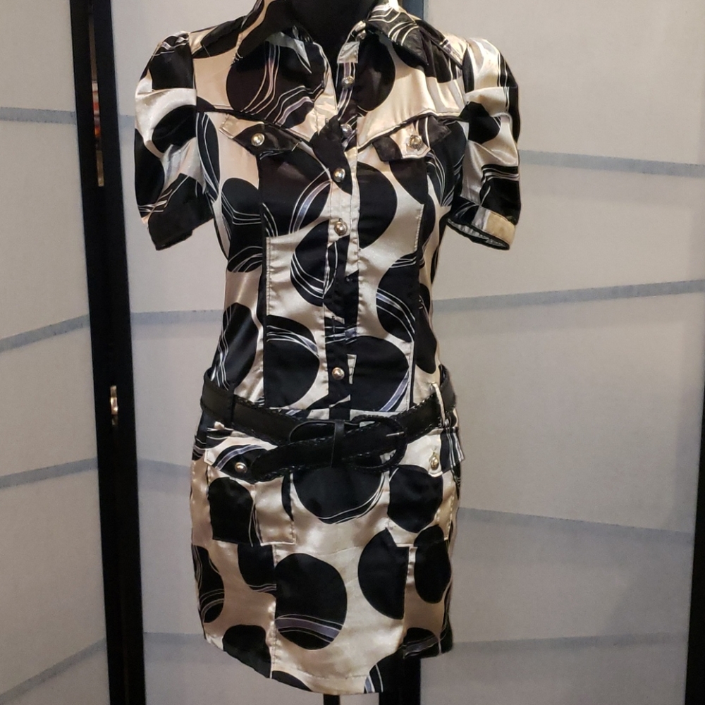 Dress - Picture 3 of 7
